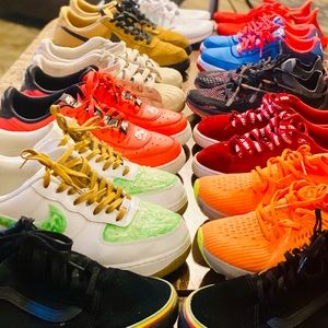 Nike/ adidas / puma / under amour / Vans